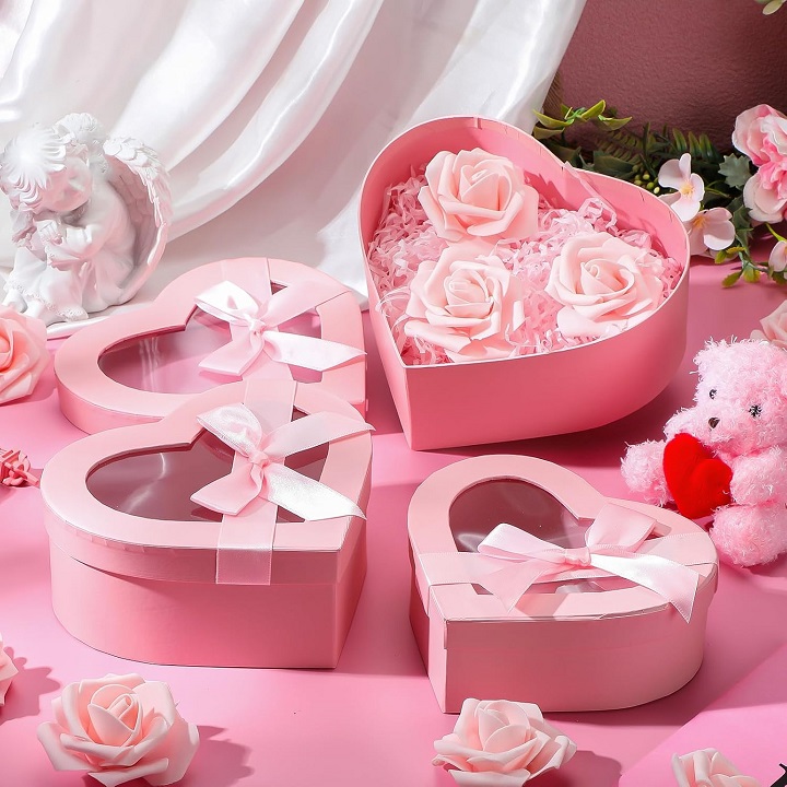 caja de regalo de coraz&oacute;n de amor
